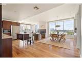 836 Curry St - Photo 4