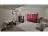 724 Laurance St - Photo 15