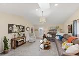 1345 Sanford St - Photo 23