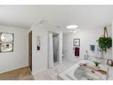 1345 Sanford St - Photo 32