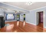 936 Chambers St - Photo 8