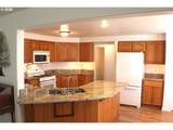 439 Chandler Dr - Photo 11