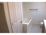 439 Chandler Dr - Photo 18