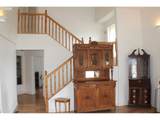 439 Chandler Dr - Photo 2