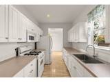 1703 Clinton St - Photo 13