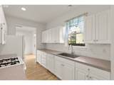 1703 Clinton St - Photo 14