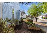 1703 Clinton St - Photo 30