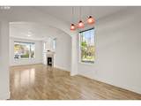 1703 Clinton St - Photo 9