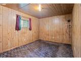 5586 Upper Cow Creek Rd - Photo 29