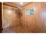 5586 Upper Cow Creek Rd - Photo 32