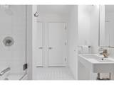 937 Glisan St - Photo 35