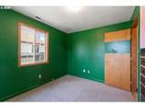 2280 D St - Photo 10