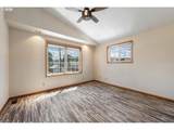 2280 D St - Photo 30