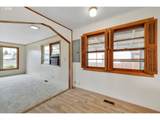 22043 Oak St - Photo 14