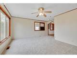 22043 Oak St - Photo 4