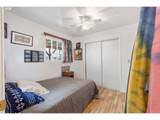 472 4TH St - Photo 10