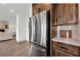 818 35TH St - Photo 26