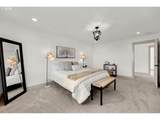 818 35TH St - Photo 30