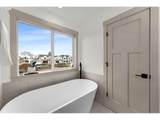 818 35TH St - Photo 34