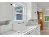 941 10TH St - Photo 15