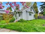 941 10TH St - Photo 2