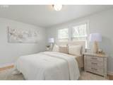 1671 Olive St - Photo 18