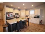 1683 Quartz Dr - Photo 4