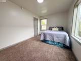 215 Humbolt St - Photo 12