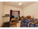 521 Mt Mazama St - Photo 17