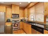521 Mt Mazama St - Photo 9