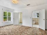 590 Rivington St - Photo 16