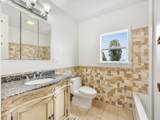 590 Rivington St - Photo 18