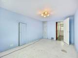 590 Rivington St - Photo 28