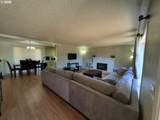 1766 Berwin Ln - Photo 14