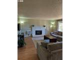 1766 Berwin Ln - Photo 15