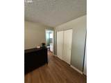 1766 Berwin Ln - Photo 21