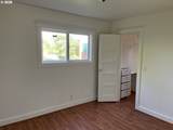 1210 Daniels St - Photo 13