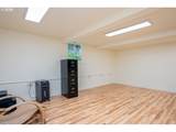 1210 Daniels St - Photo 31