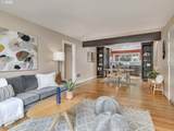 929 16TH Ave - Photo 10