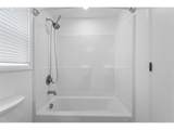 1305 Spruce St - Photo 15
