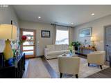 110 Southshore Ave - Photo 2