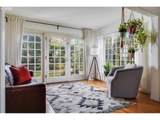 992 Westwood Dr - Photo 8