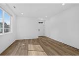 1015 Drake Ln - Photo 4