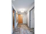 836 Curry St - Photo 7