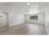 256 Douglas St - Photo 11