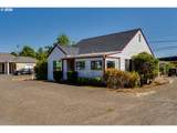 1350 Ivy St - Photo 2