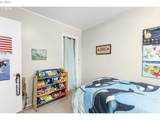 1669 Hayes St - Photo 14