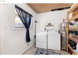 1669 Hayes St - Photo 17