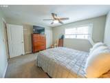 2136 Hawthorne Blvd - Photo 19