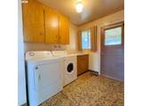 2925 Hillcrest Dr - Photo 12